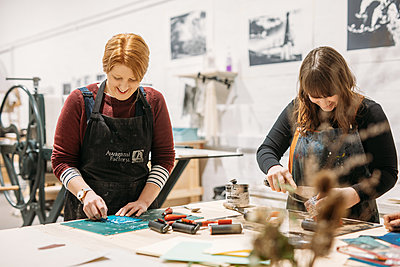 women in workshop printmaking