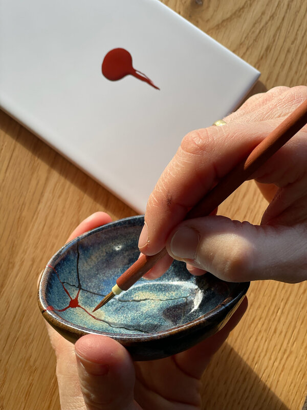 Kitsungi Learn to Repair with Gold Yuup