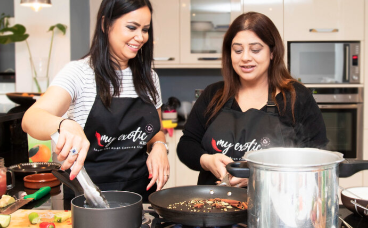 thai cookin classes birmingham cooking experience day new year's resolutions 2023